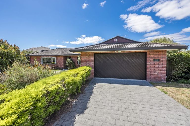 Photo of property in 60 The Drive, Paraparaumu Beach, Paraparaumu, 5032