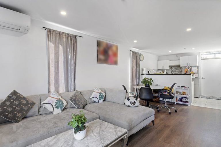 Photo of property in 11/14 Brougham Street, Addington, Christchurch, 8024