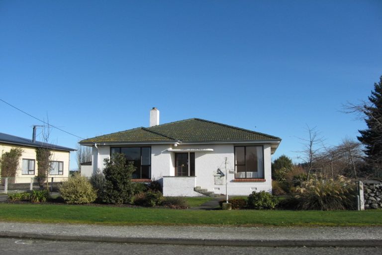 Photo of property in 36 Mackenzie Street, Winton, 9720