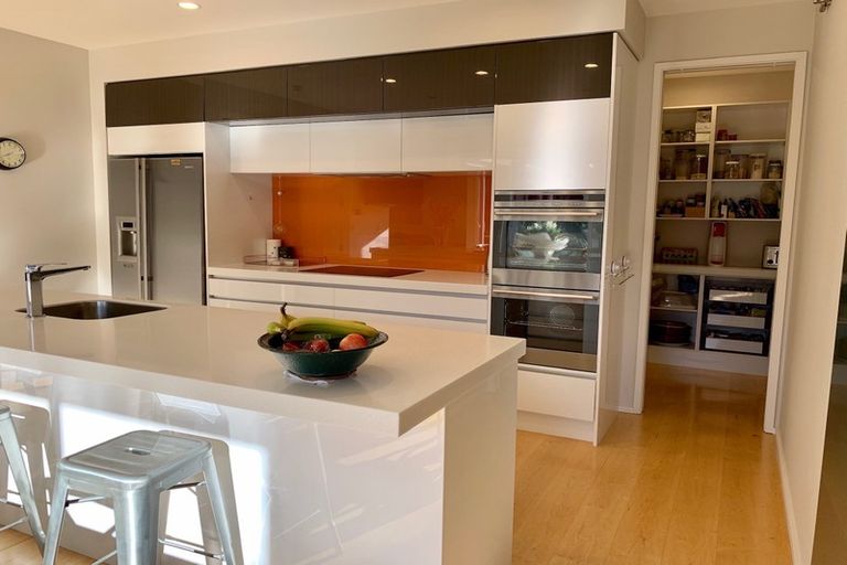 Photo of property in 148 Holly Road, St Albans, Christchurch, 8014