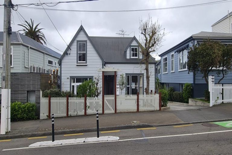 Photo of property in 37 Rintoul Street, Newtown, Wellington, 6021