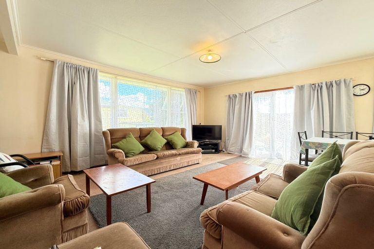 Photo of property in 9 Gray Avenue, Te Puke, 3119