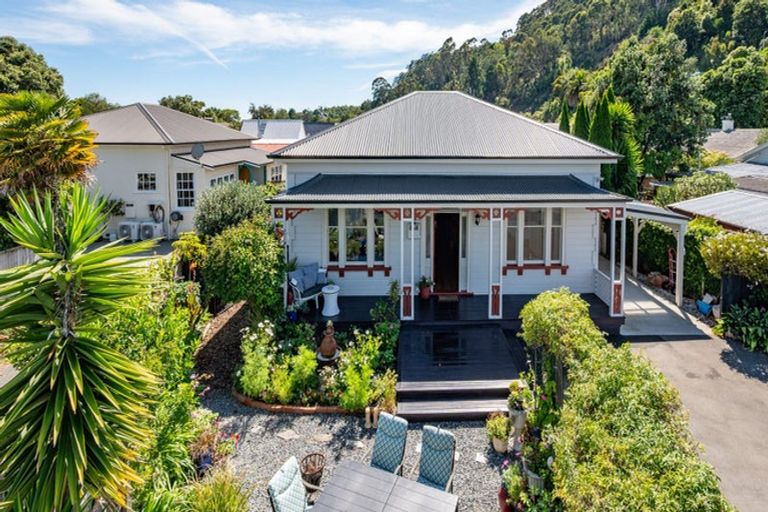 Photo of property in 33 Atawhai Drive, The Wood, Nelson, 7010