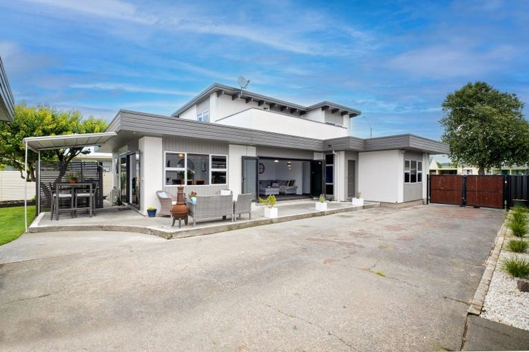 Photo of property in 30 Durham Avenue, Tamatea, Napier, 4112