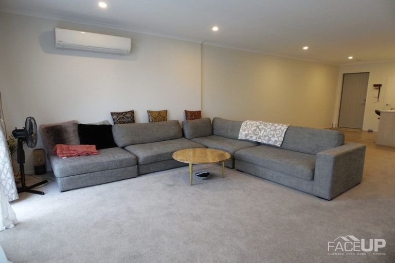 Photo of property in 18 Flounder Road, Hobsonville, Auckland, 0616
