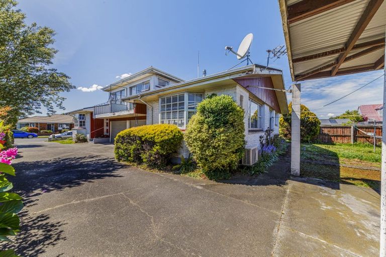Photo of property in 6 Apollo Place, Papanui, Christchurch, 8052