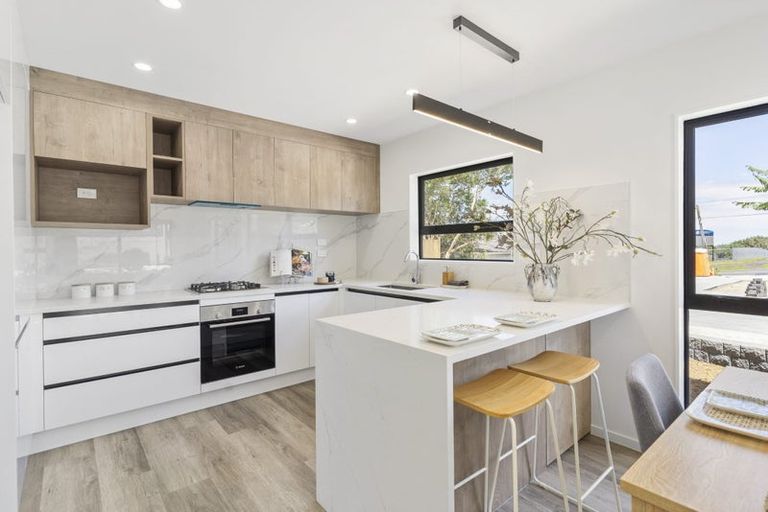 Photo of property in 156 Coxhead Road, Wattle Downs, Auckland, 2103