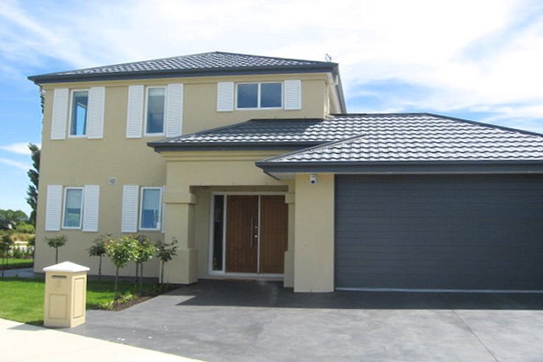 Photo of property in 1 Mica Place, Northwood, Christchurch, 8051