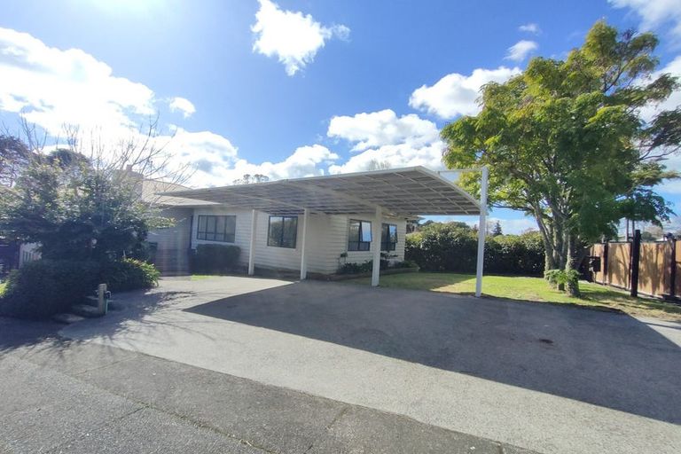 Photo of property in 48d Awaruku Road, Torbay, Auckland, 0630