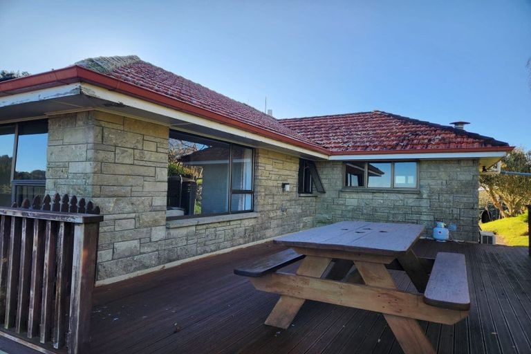 Photo of property in 4 Maungatawhiri Road, Raglan, 3295