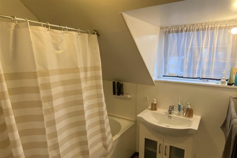 Photo of property in Cornwall Gardens, 16/27 Cornwall Street, St Albans, Christchurch, 8014