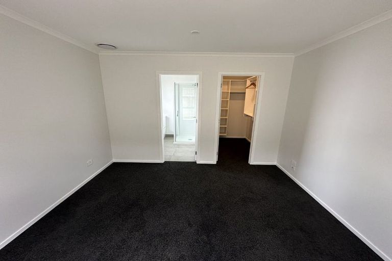 Photo of property in 3 Maanihi Drive, Rototuna North, 3210