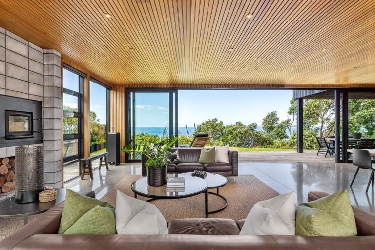 Photo of property in 491 Hibiscus Coast Highway, Orewa, 0931