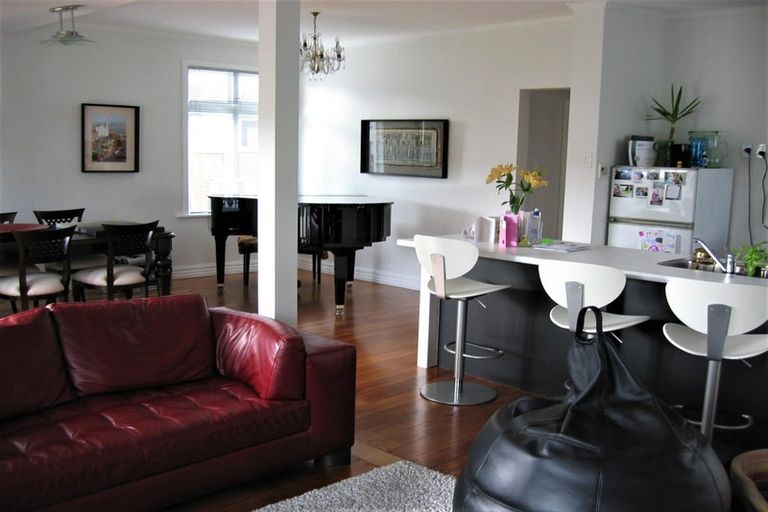 Photo of property in 64 Bridge Street, Rongotai, Wellington, 6022