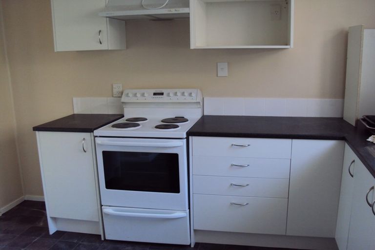 Photo of property in 38b Hinau Street, Woburn, Lower Hutt, 5011