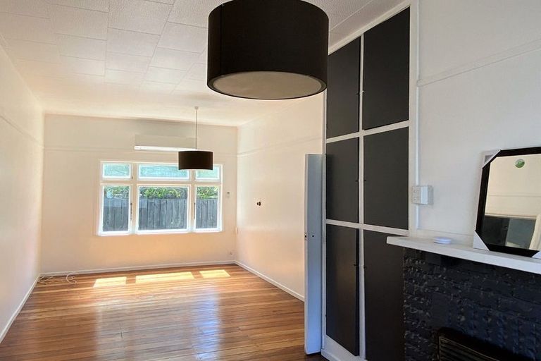 Photo of property in 207 High Street, Dannevirke, 4930