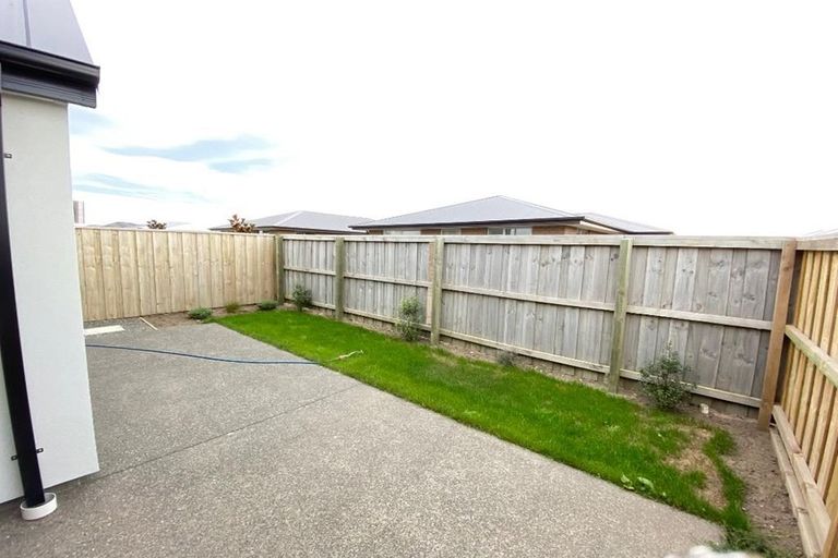 Photo of property in 89 Faringdon Boulevard, Rolleston, 7615