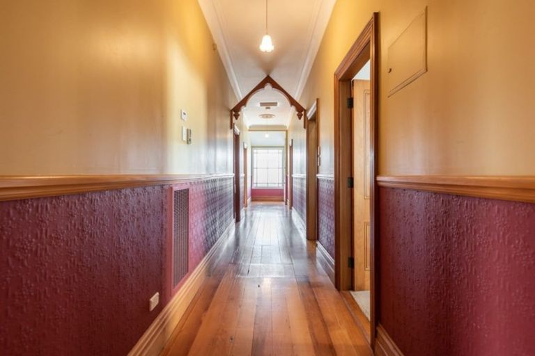 Photo of property in 12 Margaret Street, Wadestown, Wellington, 6012