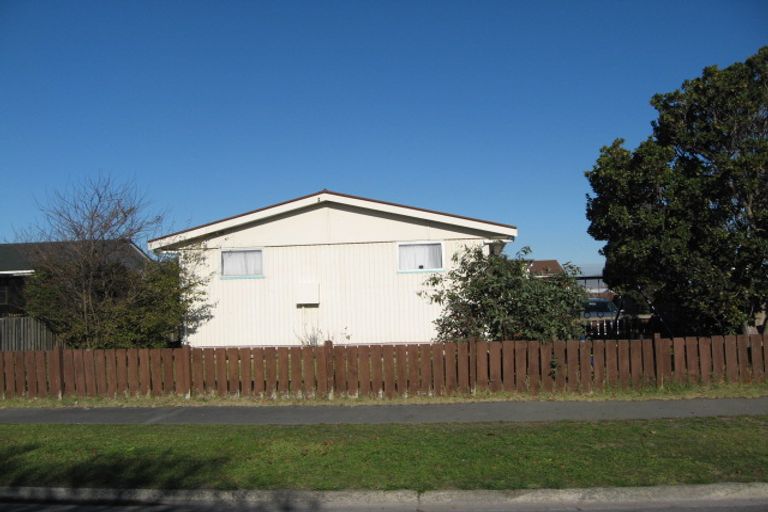 Photo of property in 14 Palmers Road, New Brighton, Christchurch, 8083