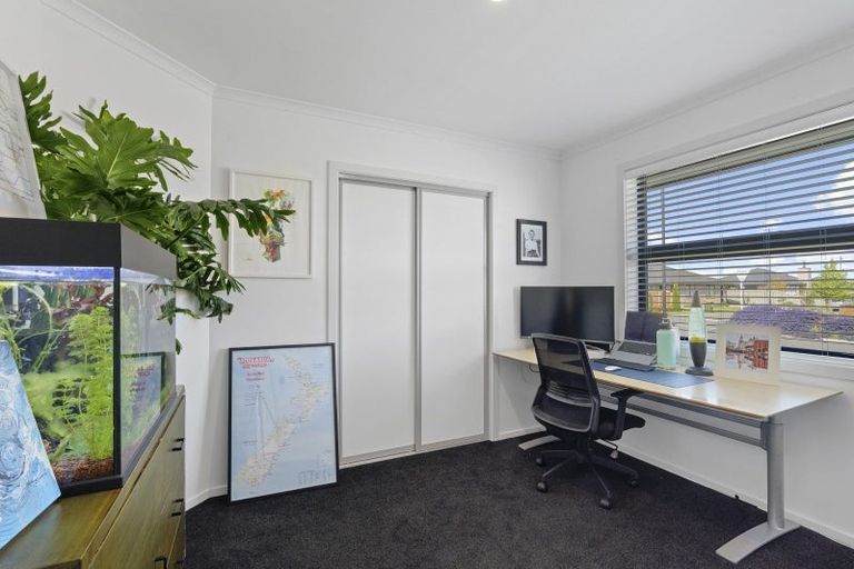 Photo of property in 34 Reuben Avenue, Rolleston, 7615