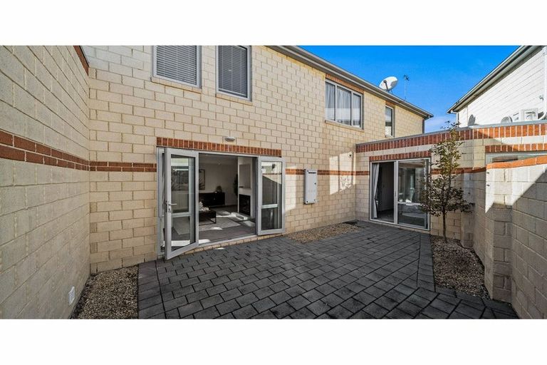 Photo of property in 5 Redfern Street, Northwood, Christchurch, 8051