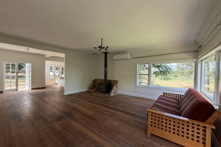 Photo of property in 256 Helvetia Road, Pukekohe, 2676