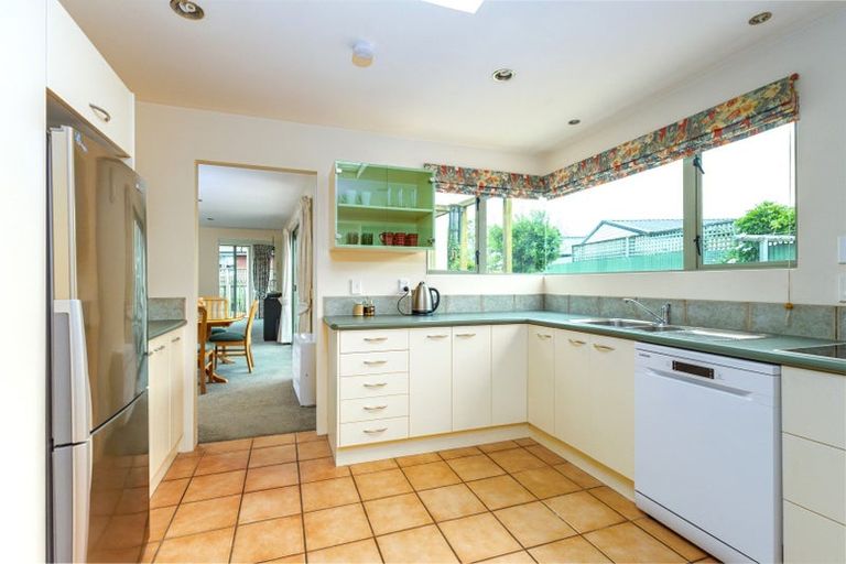 Photo of property in 17 Hewlings Place, Temuka, 7920