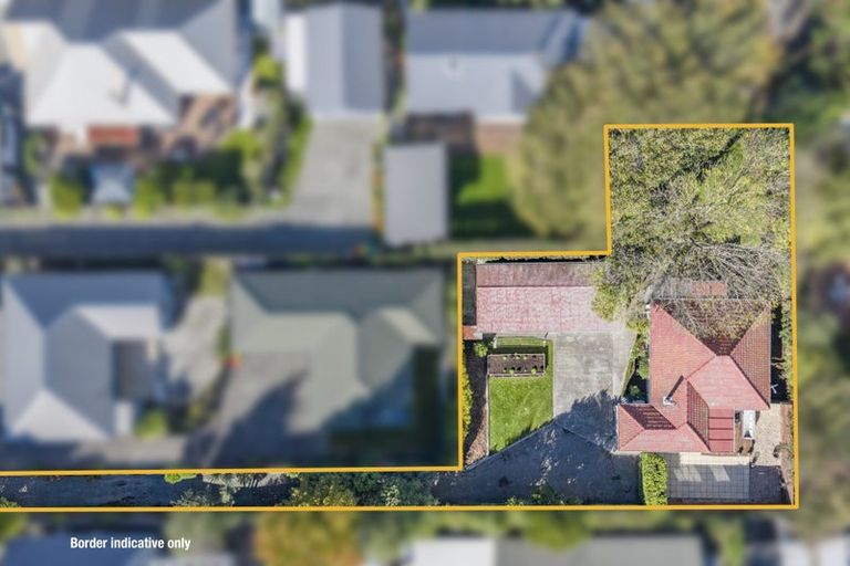 Photo of property in 197a Main North Road, Redwood, Christchurch, 8051