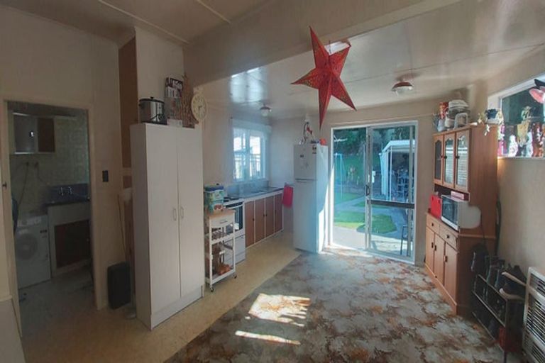 Photo of property in 6 Moheke Avenue, Roslyn, Palmerston North, 4414