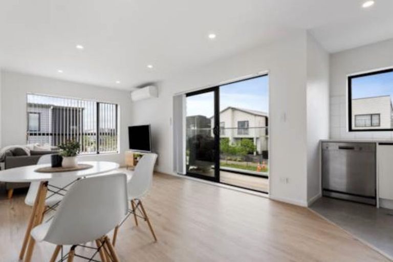 Photo of property in 29 Hiki Street, Hobsonville, Auckland, 0616