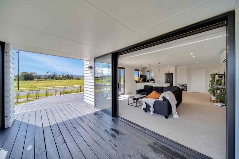 Photo of property in 18a Foreshore Lane, Karaka, Papakura, 2113