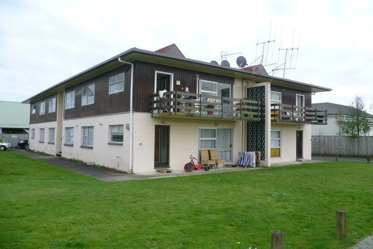 Photo of property in 15u2 Coates Street, Hamilton East, Hamilton, 3216