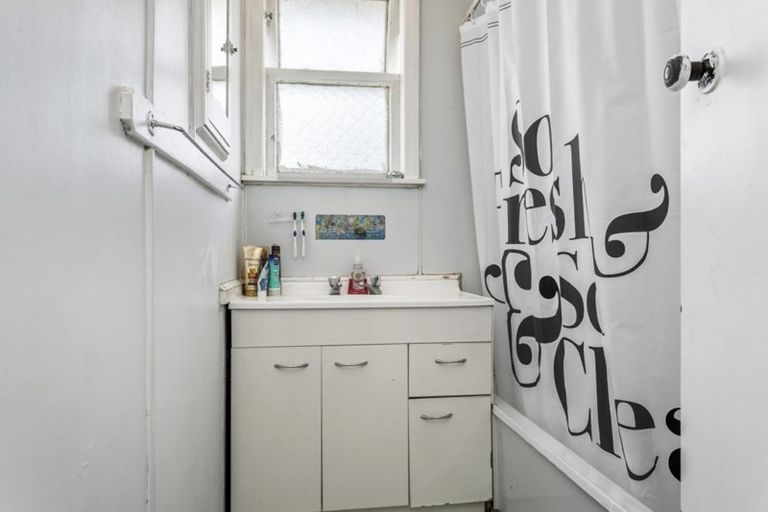 Photo of property in 15 Esplanade, Te Kuiti, 3910