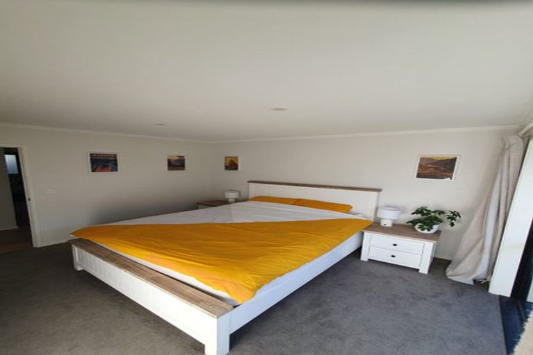 Photo of property in 6 Ward Street, Jacks Point, Queenstown, 9371