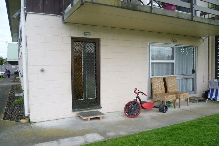 Photo of property in 15u2 Coates Street, Hamilton East, Hamilton, 3216