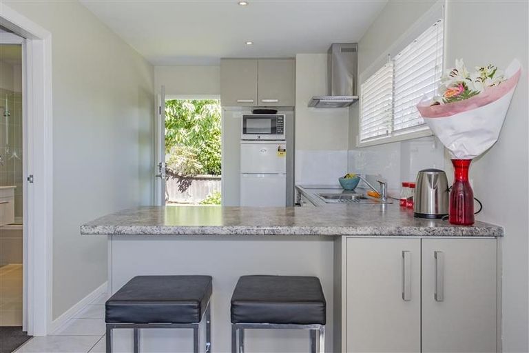 Photo of property in 5 Sarabande Avenue, Redwood, Christchurch, 8051
