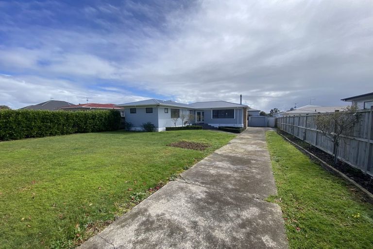 Photo of property in 25 Lawrie Avenue, Pukekohe, 2120