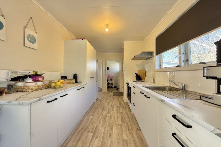 Photo of property in 215 West Parkdale Street, Tokoroa, 3420