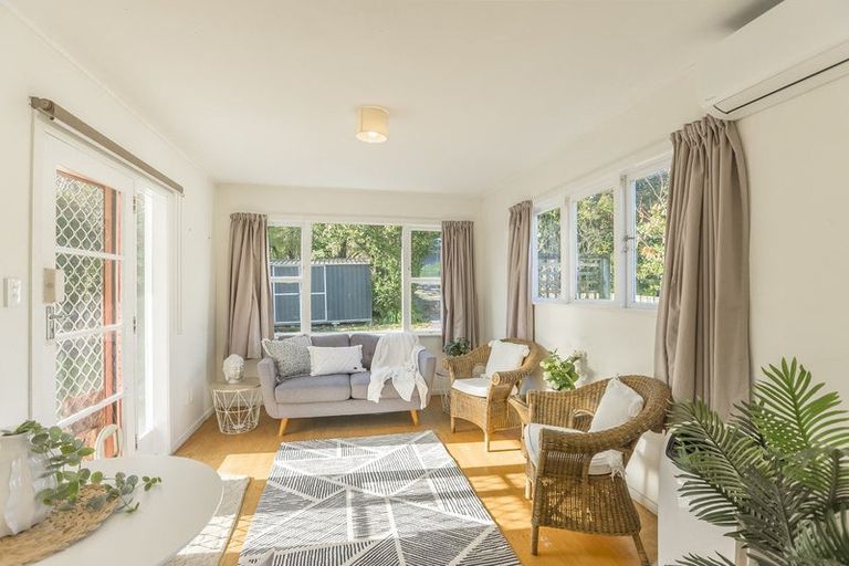 Photo of property in 23 Glen Road, Raumati South, Paraparaumu, 5032