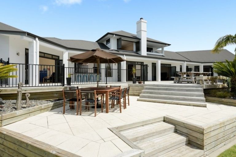 Photo of property in 77 Norm Freeman Drive, Te Puke, 3119