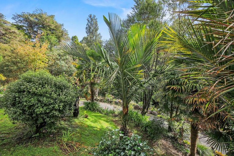 Photo of property in 50 Crown Hill Road, Paeroa, 3674