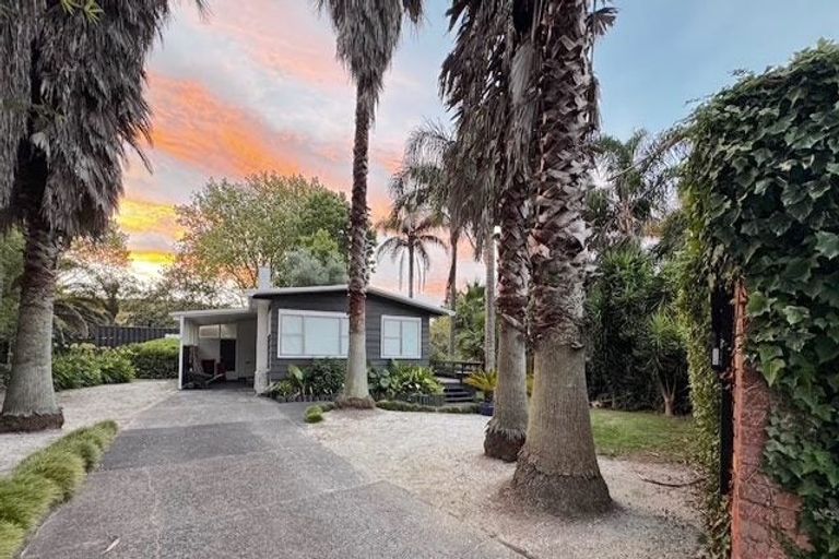 Photo of property in 91 Waimauku Station Road, Waimauku, 0812