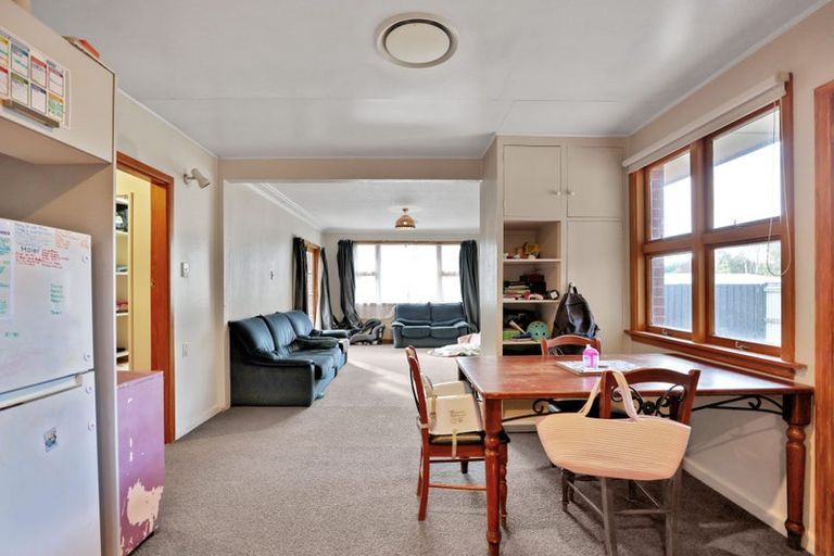 Photo of property in 37 Grove Street, Tinwald, Ashburton, 7700