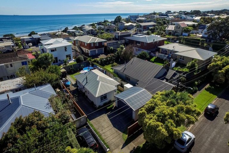 Photo of property in 31 Mclean Street, Strandon, New Plymouth, 4312