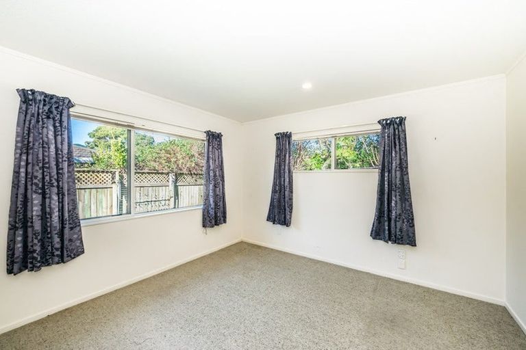 Photo of property in 42 Arawhata Road, Paraparaumu, 5032