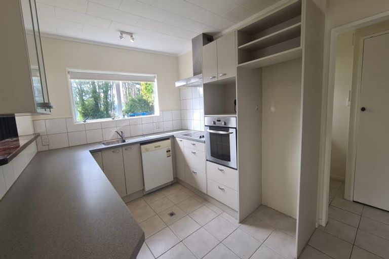 Photo of property in 13 Westhaven Drive, Tawa, Wellington, 5028