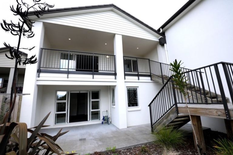 Photo of property in 5c Melia Place, Stanmore Bay, Whangaparaoa, 0932