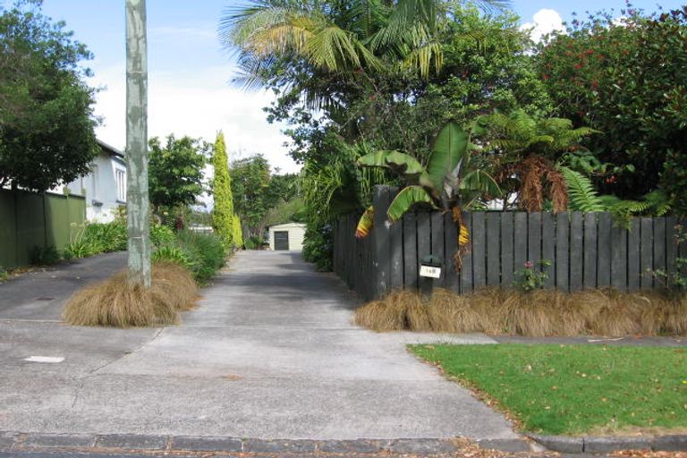 Photo of property in 14 Mayville Avenue, New Lynn, Auckland, 0600