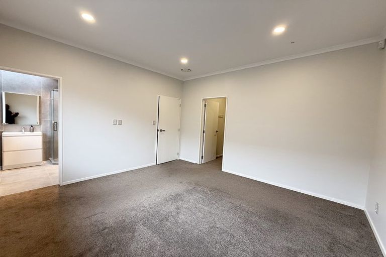 Photo of property in 33 Castlebane Drive, Flat Bush, Auckland, 2019