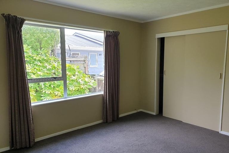 Photo of property in 16 Thimble Lane, Whitby, Porirua, 5024